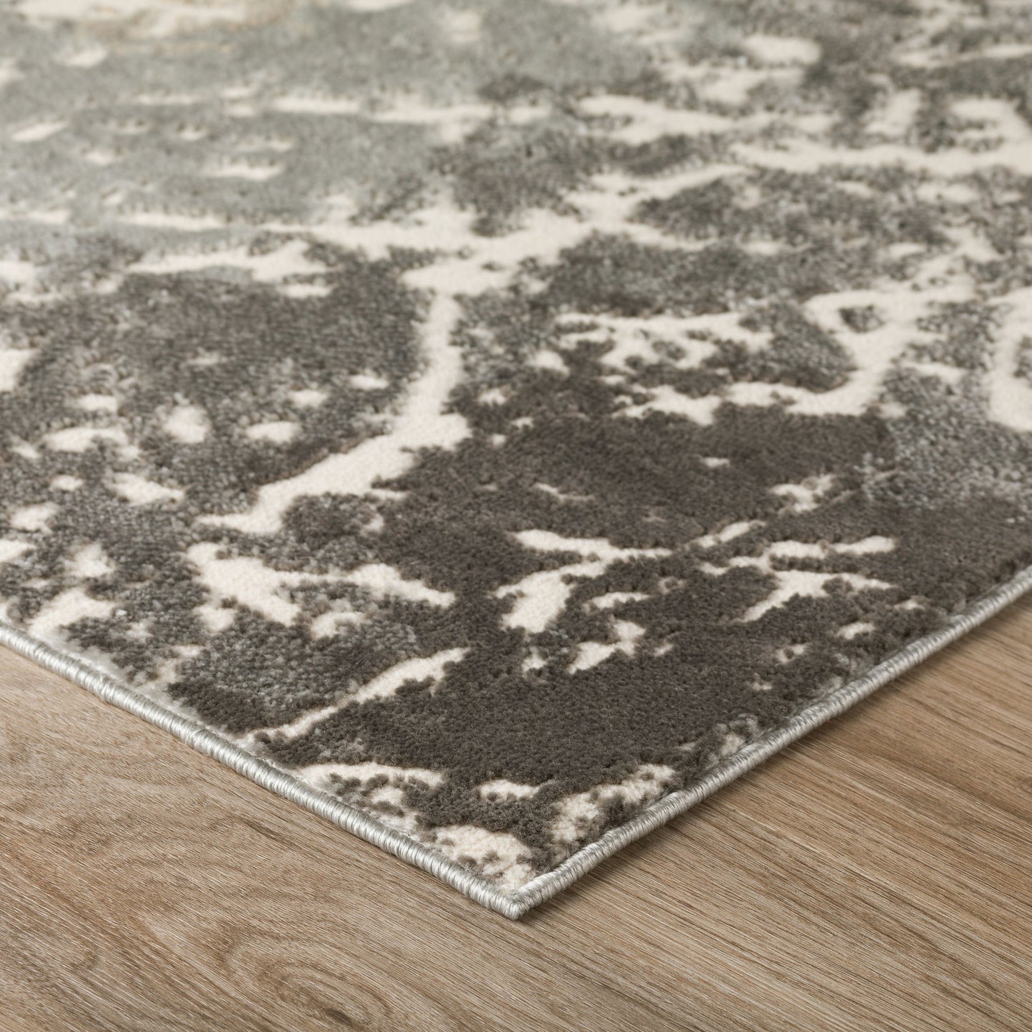 Karma KM28 Grey 3'3" x 5'1" Rug