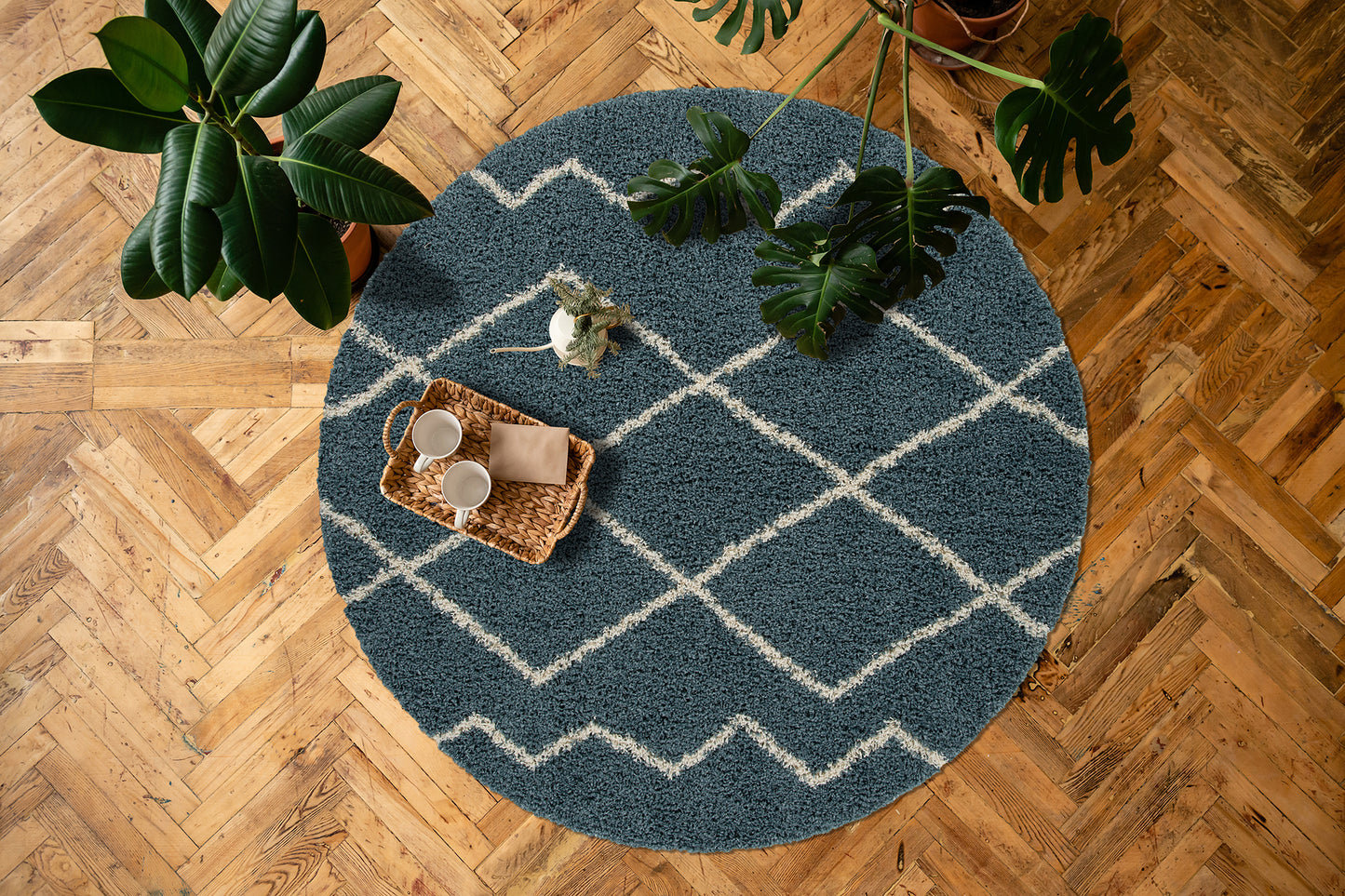 Kaleen Komon Collection Dark Denim Area Rug 6'6" x 6'6"