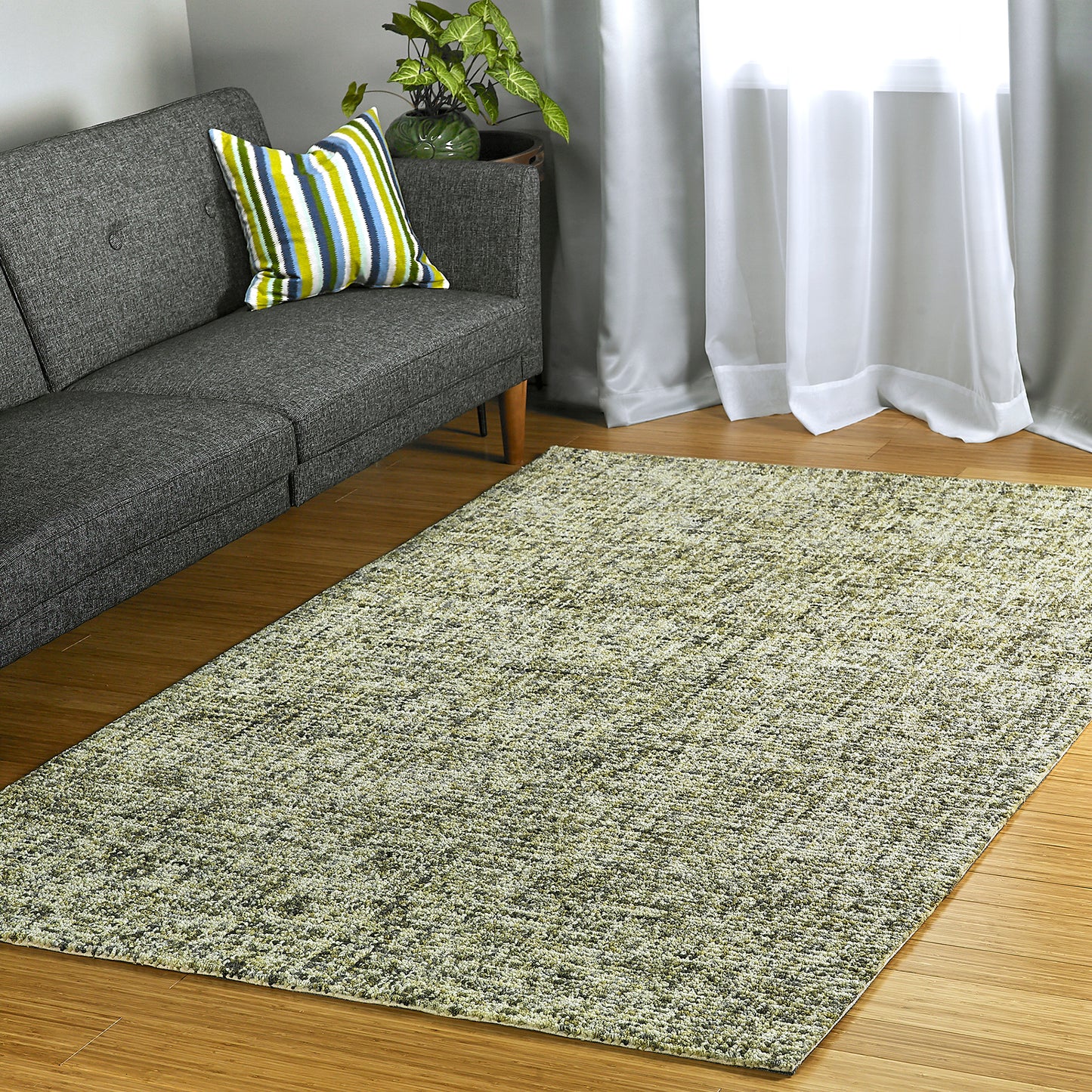 Kaleen Lucero Collection Dark Green Area Rug 9'6" x 13'