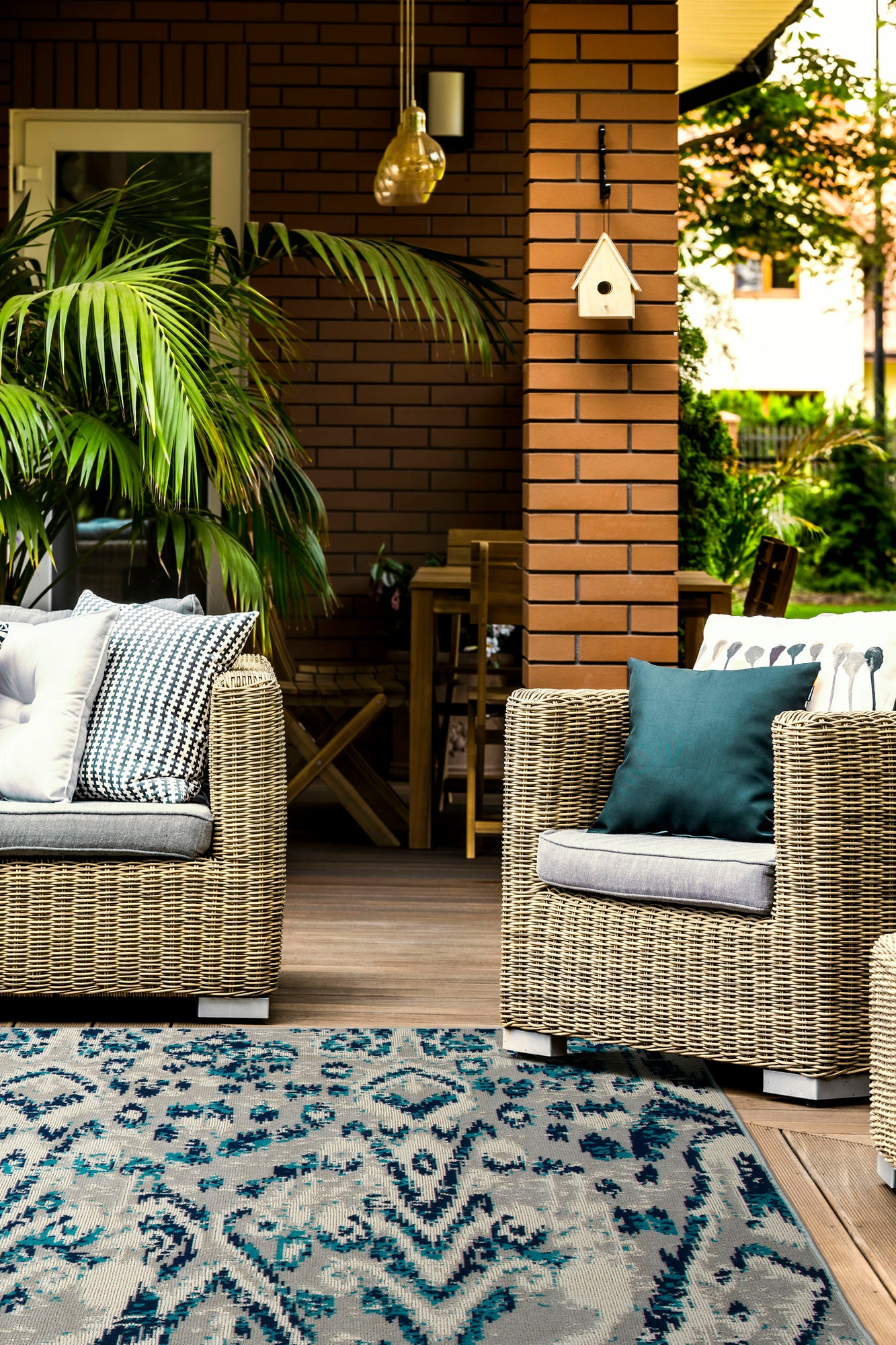 Kaleen Legata Collection Light Grey Area Rug 5'3" x 7'3"