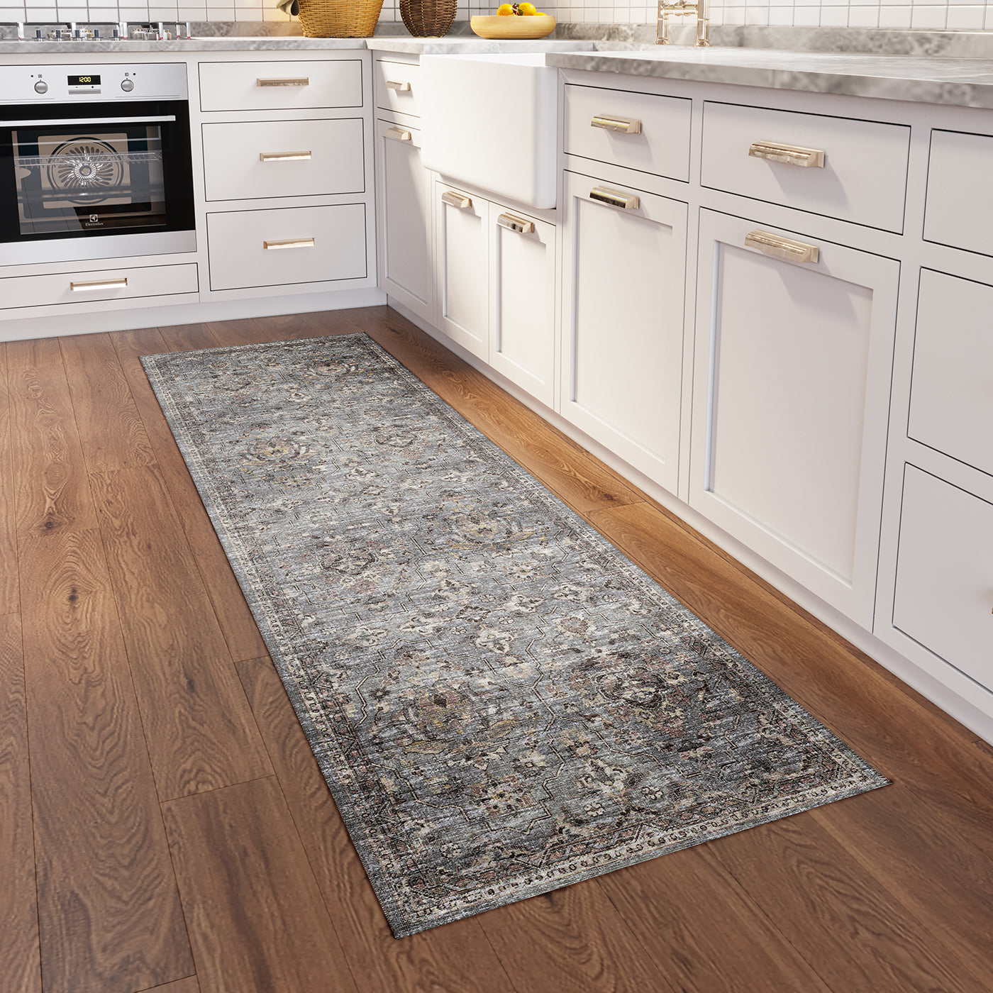 Indoor/Outdoor Marbella MB4 Silver Washable 2'3" x 7'6" Runner Rug