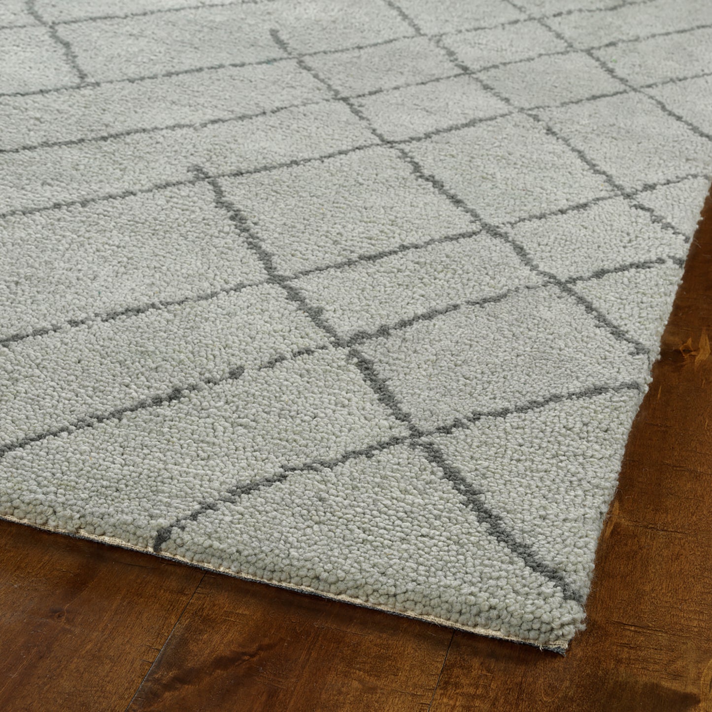 Kaleen Micha Collection Silver Gray Area Rug 3'6" x 5'6"