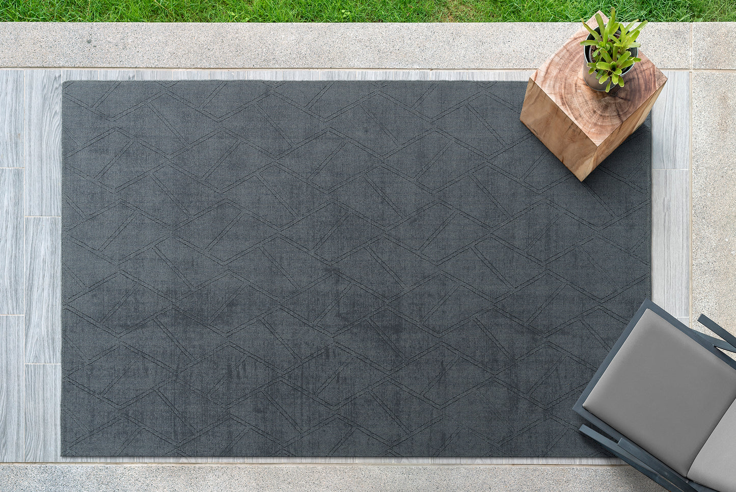Kaleen Minkah Collection Dark Steel Throw Rug 2' x 3'
