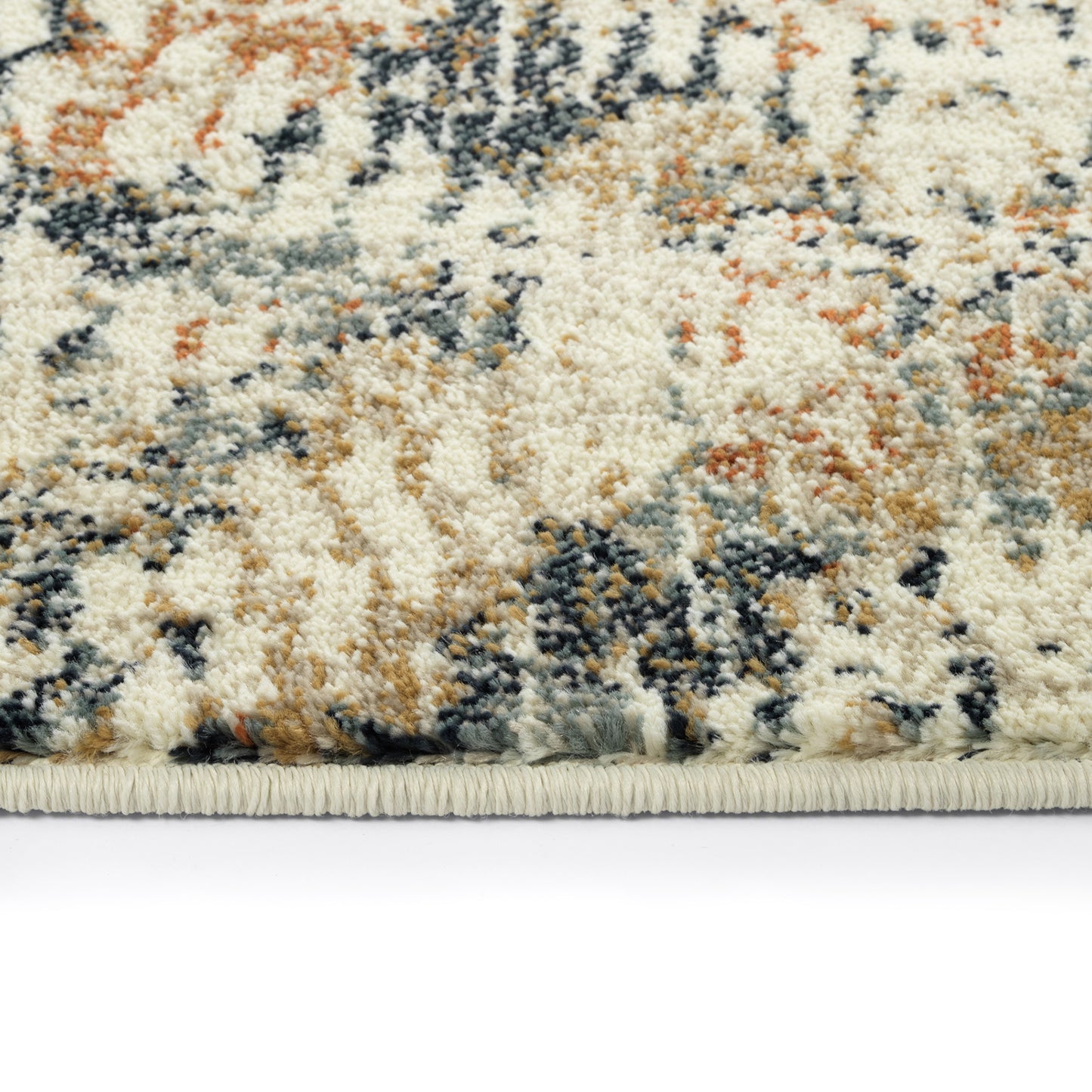 Kaleen Memphis Light Sand Area Rug 3'11" x 5'7"