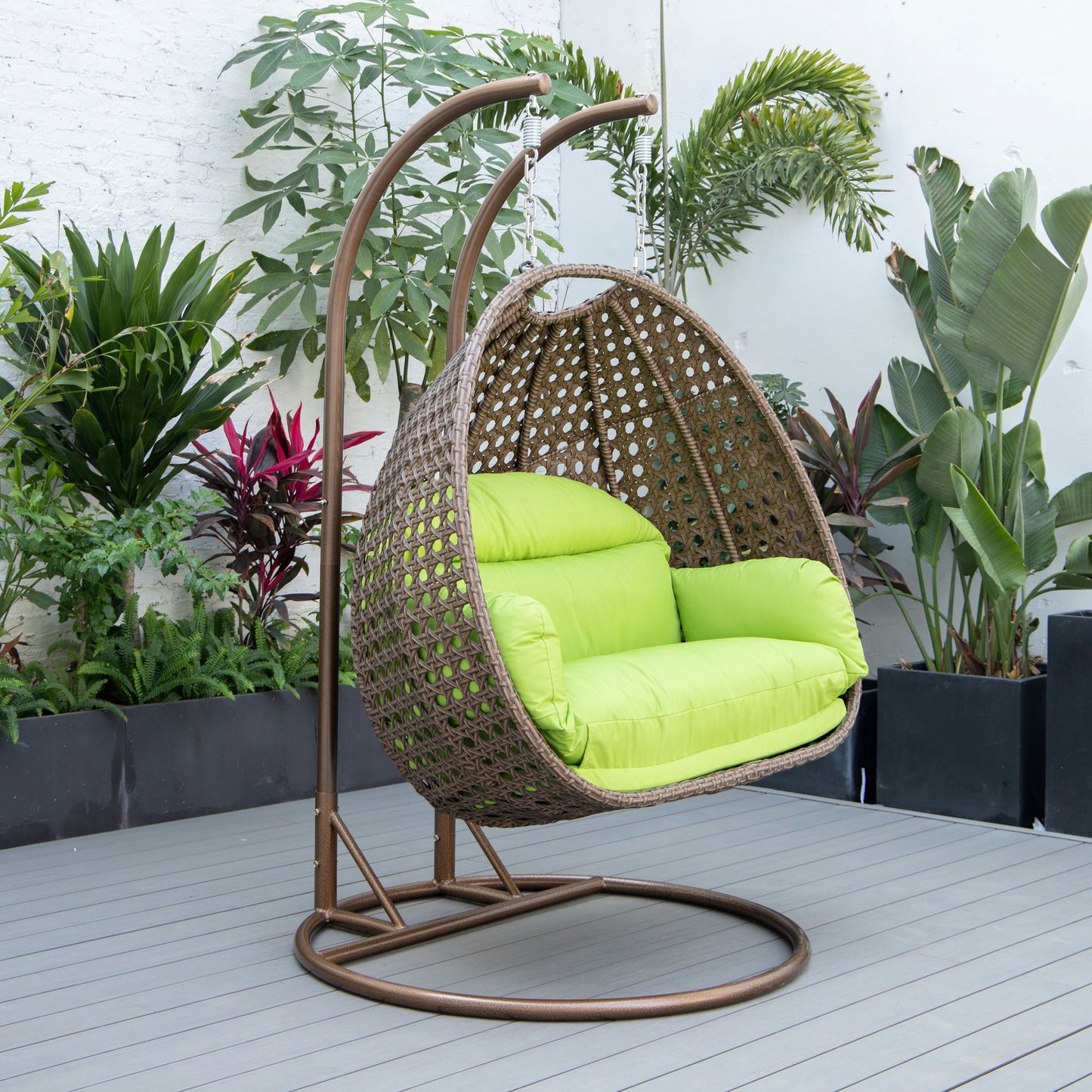 LeisureMod Mendoza Dark Brown Hanging 2 person Egg Swing Chair - Light Green