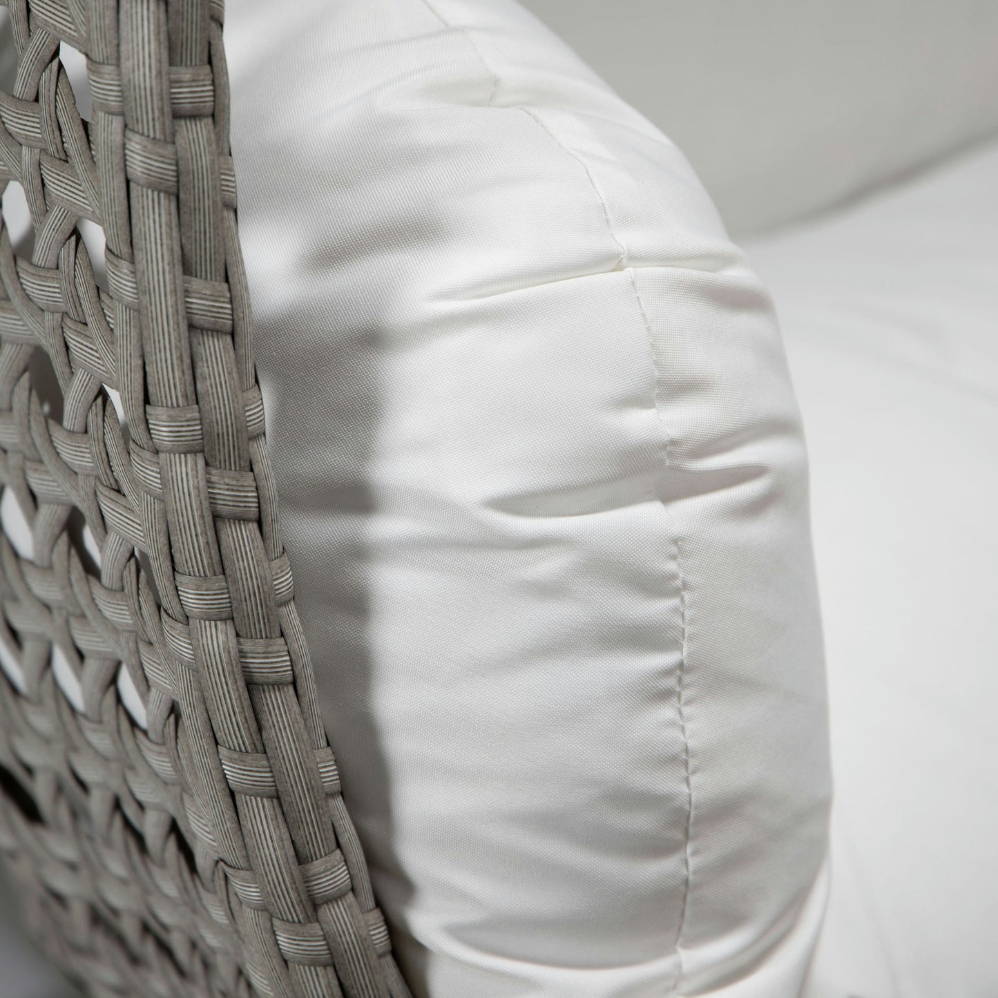 LeisureMod Mendoza Light Grey Wicker Hanging 2 person Egg Swing Chair - White