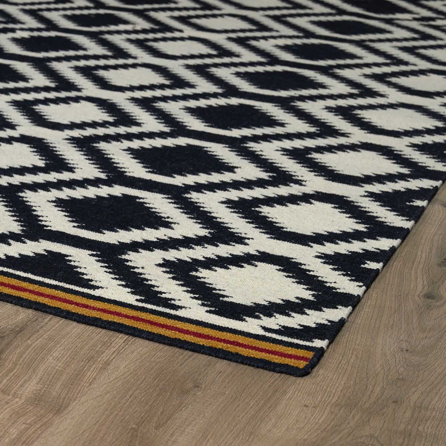 Kaleen Nomad Collection NOM04-02 Black Runner 2'6" x 8'