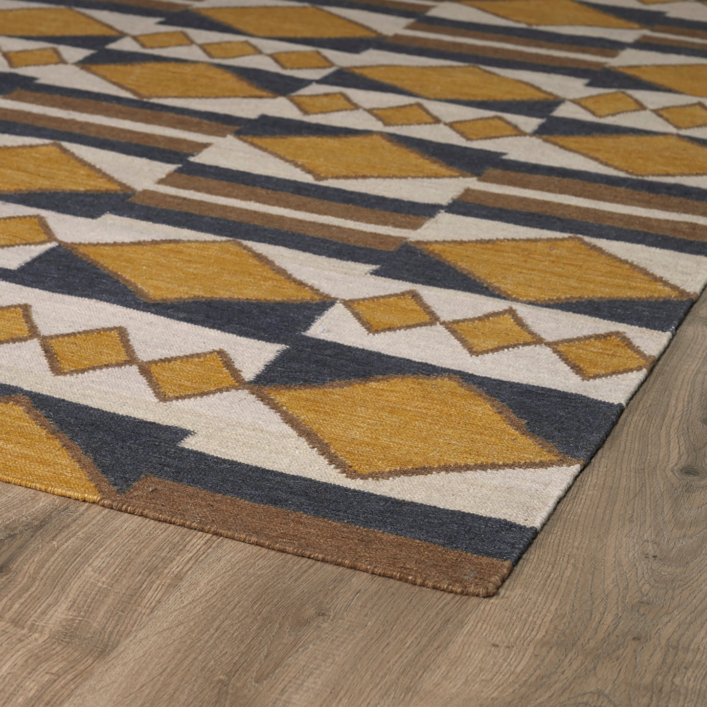 Kaleen Nomad Collection Bright Gold Runner 2'6" x 8'