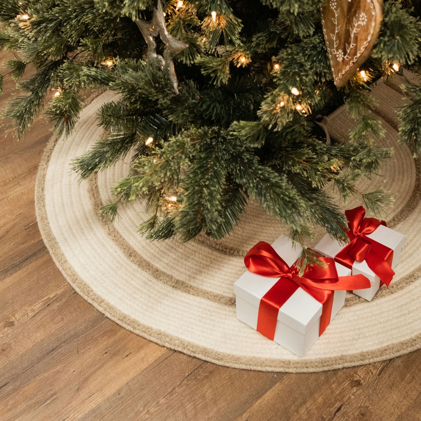 Cozy Natural Wool Stripe Holiday Tree Skirt - Natural 44" x 44"