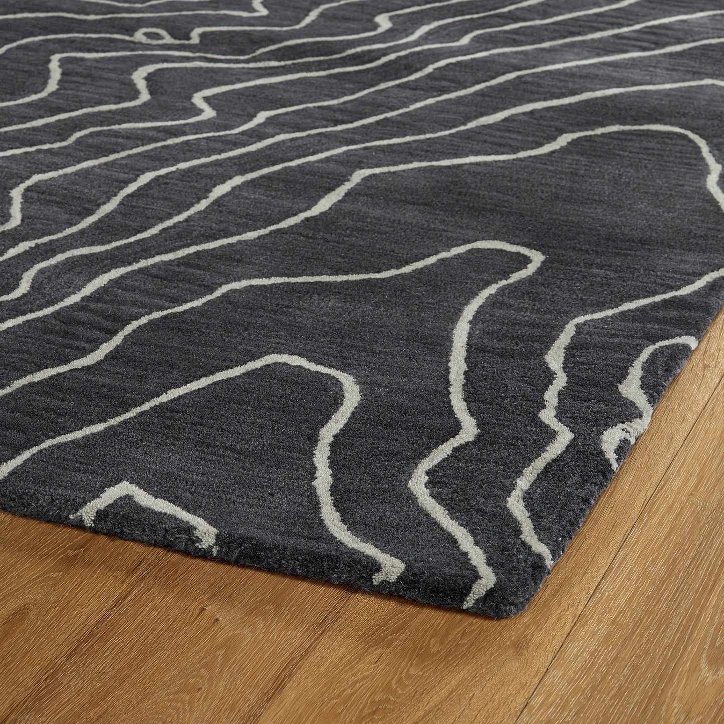 Kaleen Pastiche Collection Dark Charcoal Area Rug 5' x 7'9"