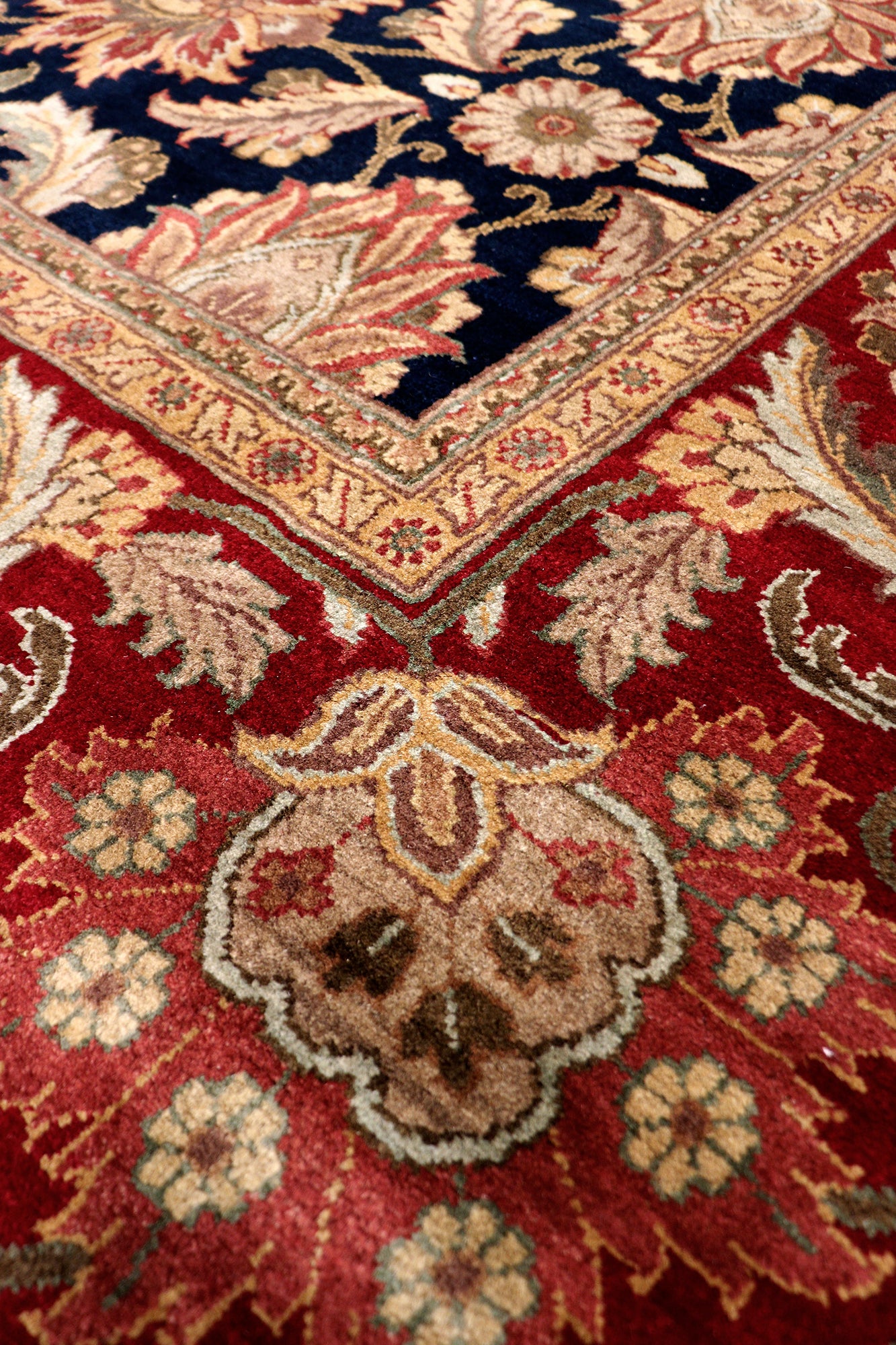 Pasargad Home Agra Collection Hand-Knotted Lamb's Wool Area Rug- 9'1" X 12'1"