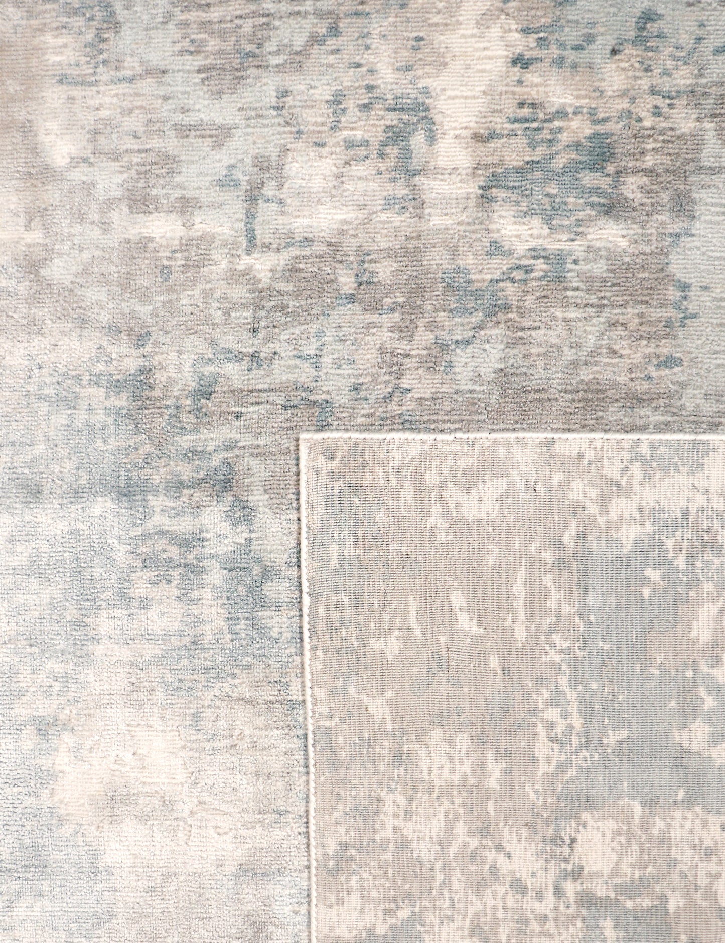 Pasargad Home Beverly Collection Silver/ Blue Bamboo Silk Area Rug 10'0" X 14'0"