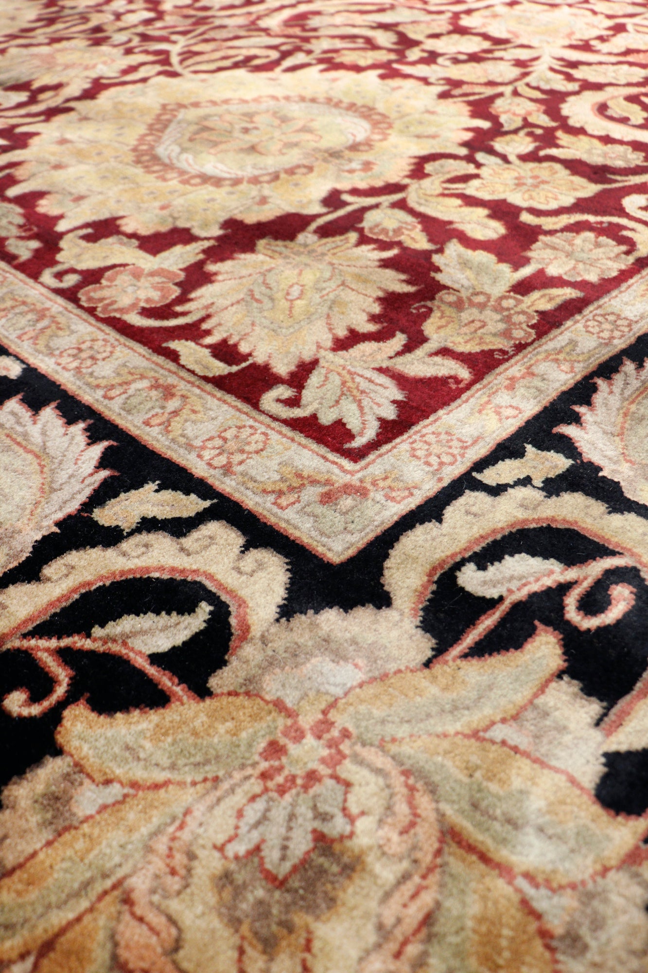 Pasargad Home Agra Collection Red Lamb's Wool Area Rug - 10'3" X 18'4"