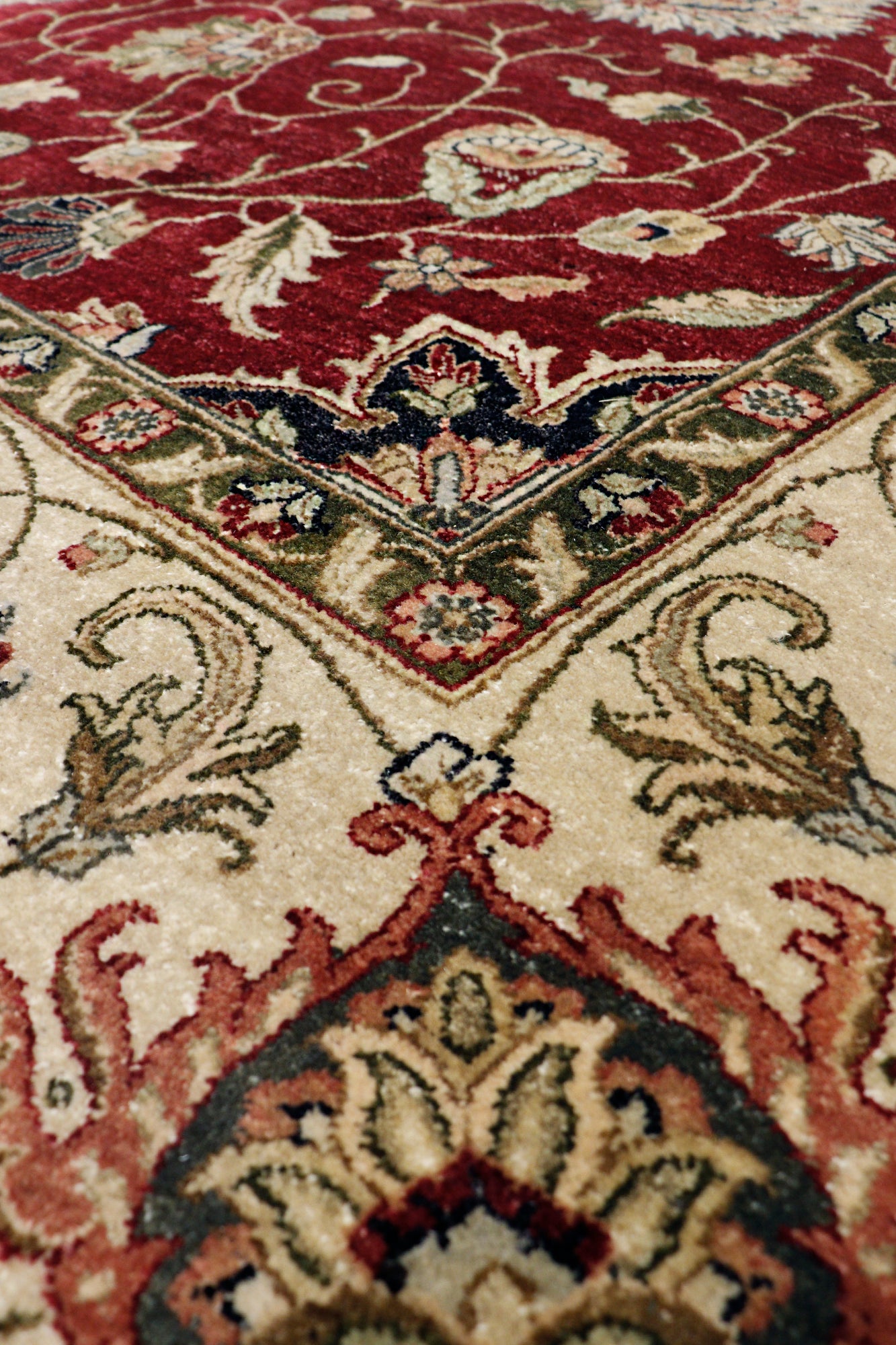 Pasargad Home Agra Collection Red Lamb's Wool Area Rug - 9'8" X 13'3"