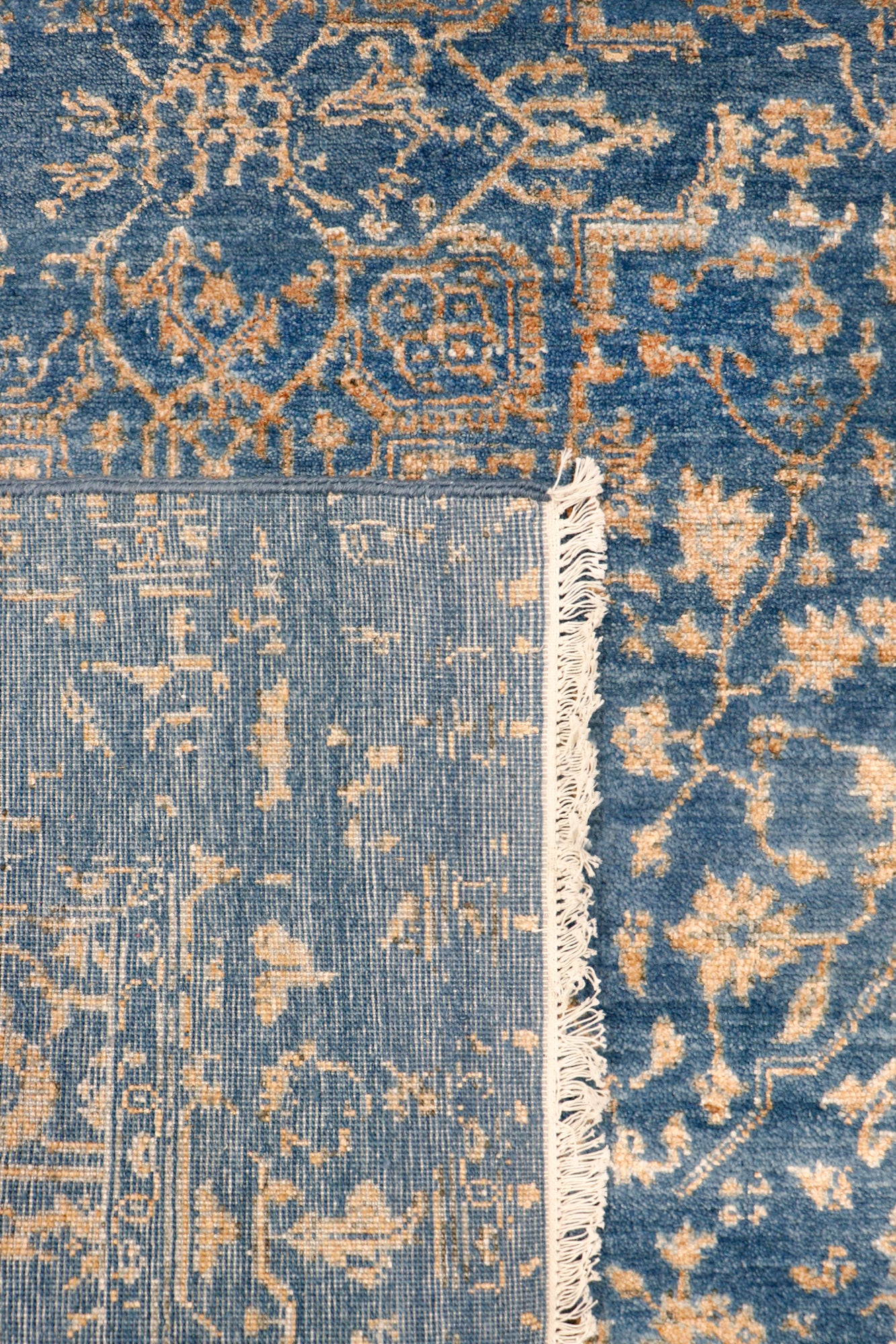 Pasargad Home Transitional Collection Blue Bamboo Silk & Wool Rug 4'1" X 6'2"