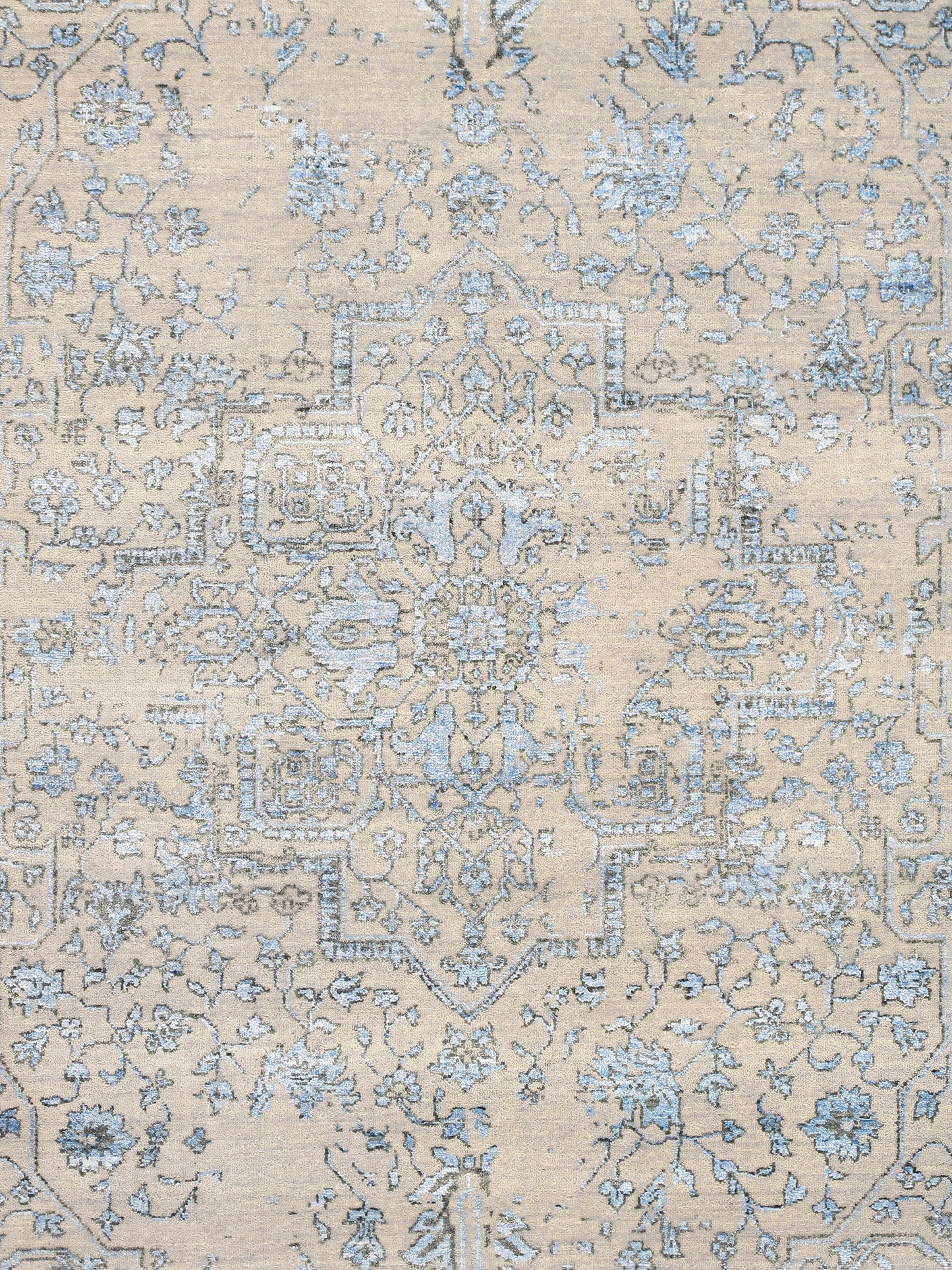 Pasargad Home Transitional Collection Silver Bamboo Silk & Wool Rug 5'9" X 9'0"