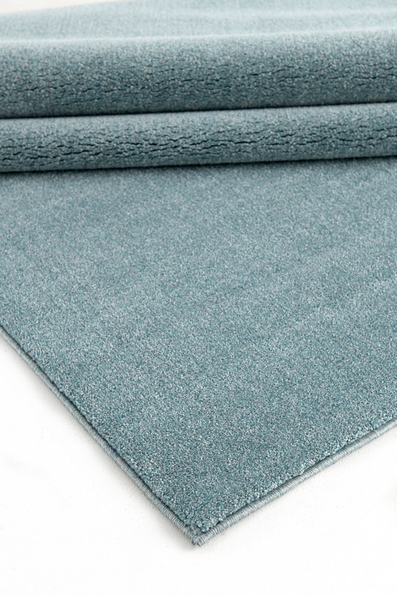 Pure-Aqua-Pre11123-5.3 X 7.6 Area Rug