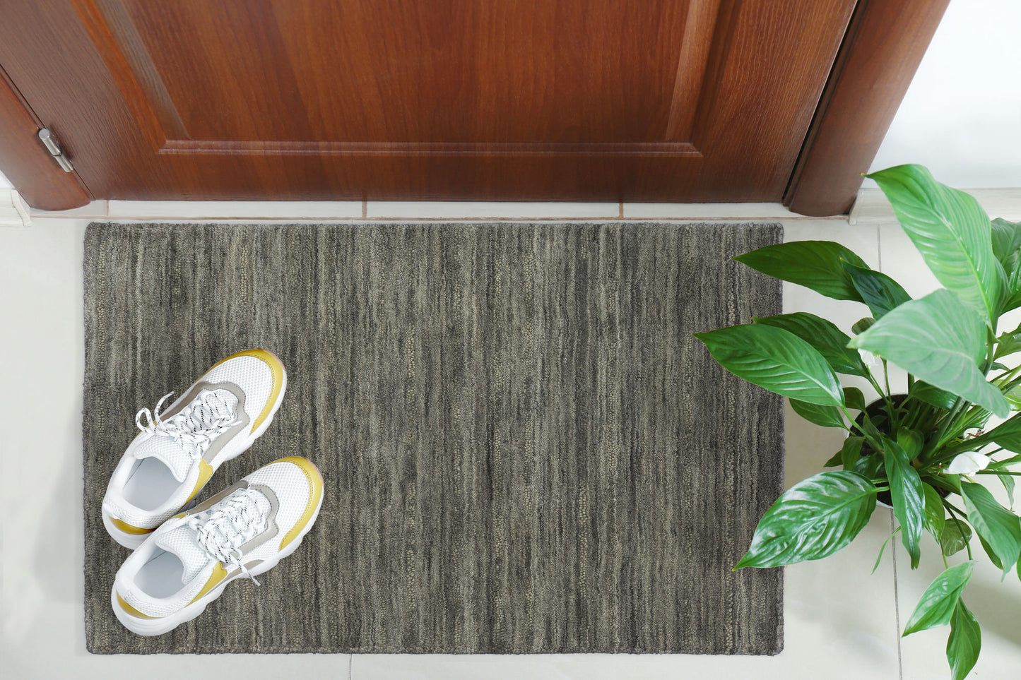 Rafia RF100 Charcoal 2' x 3' Rug