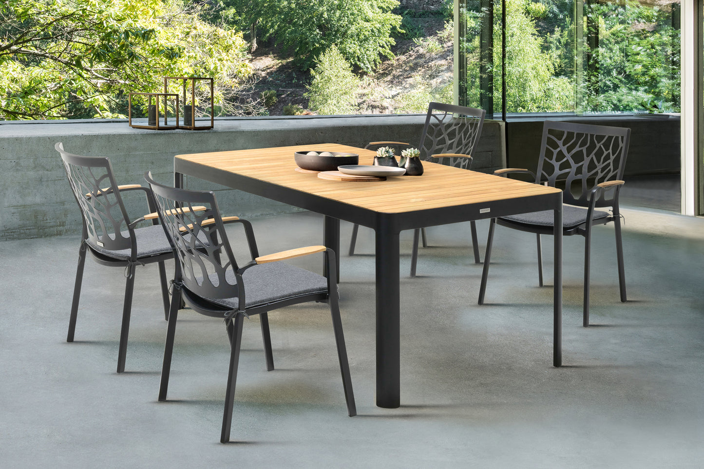 Portals 5 piece Dining Table Set in Black Finish