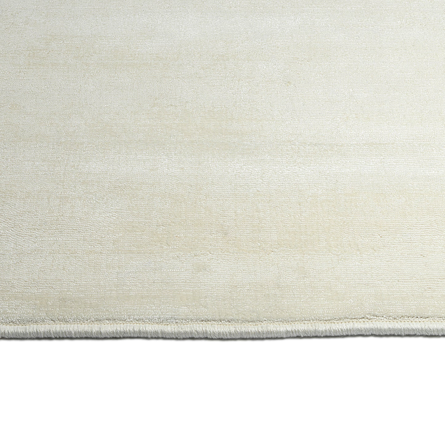 Kaleen Shiny Collection Light Ivory Throw Rug 2' x 3'