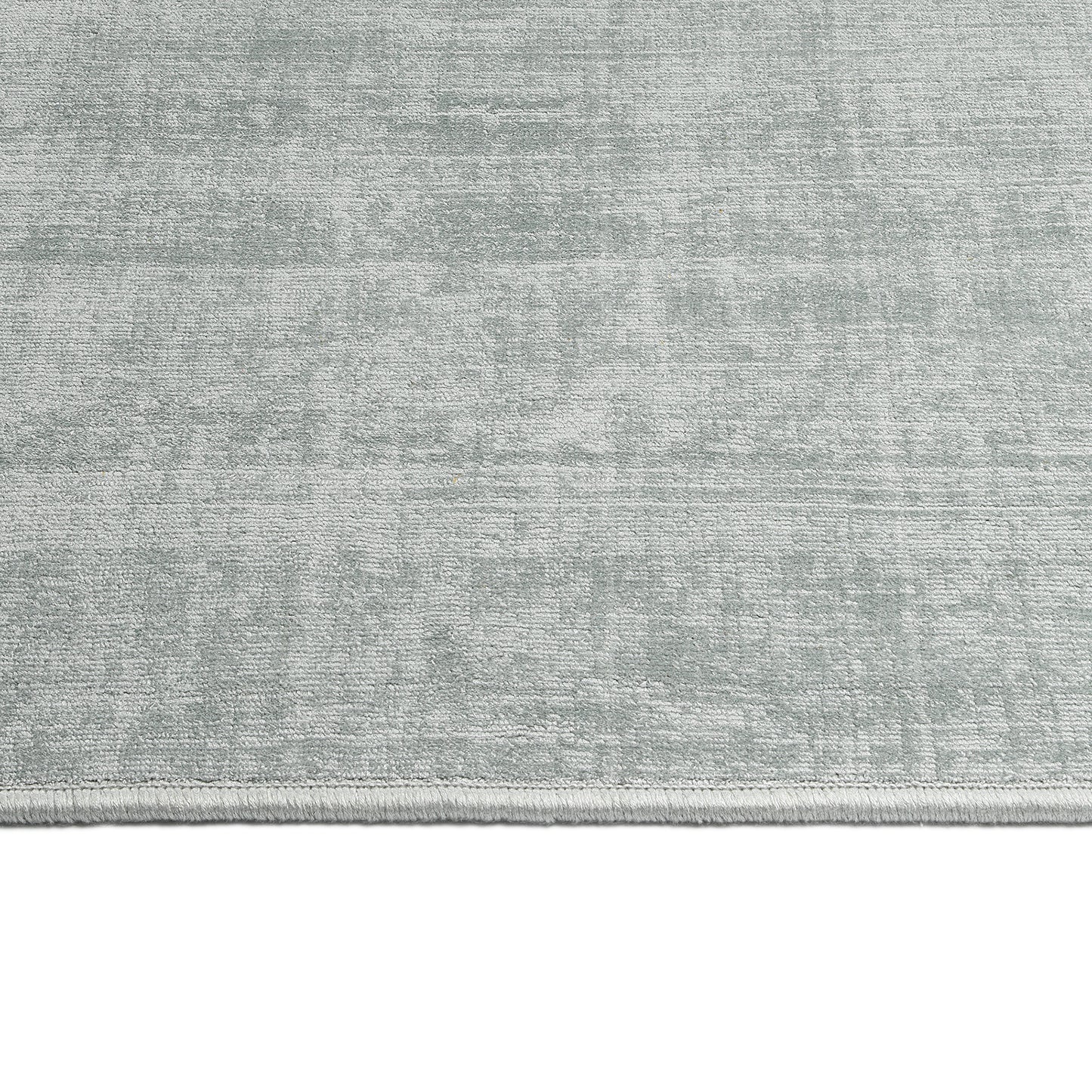 Kaleen Shiny Collection Light Silver  Area Rug 4' x 6'