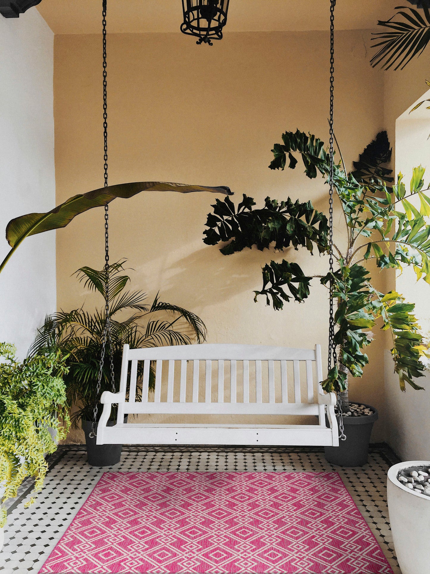 Kaleen Soleri Collection SLR01-92 Pink Area Rug 7'10" x 10'2"