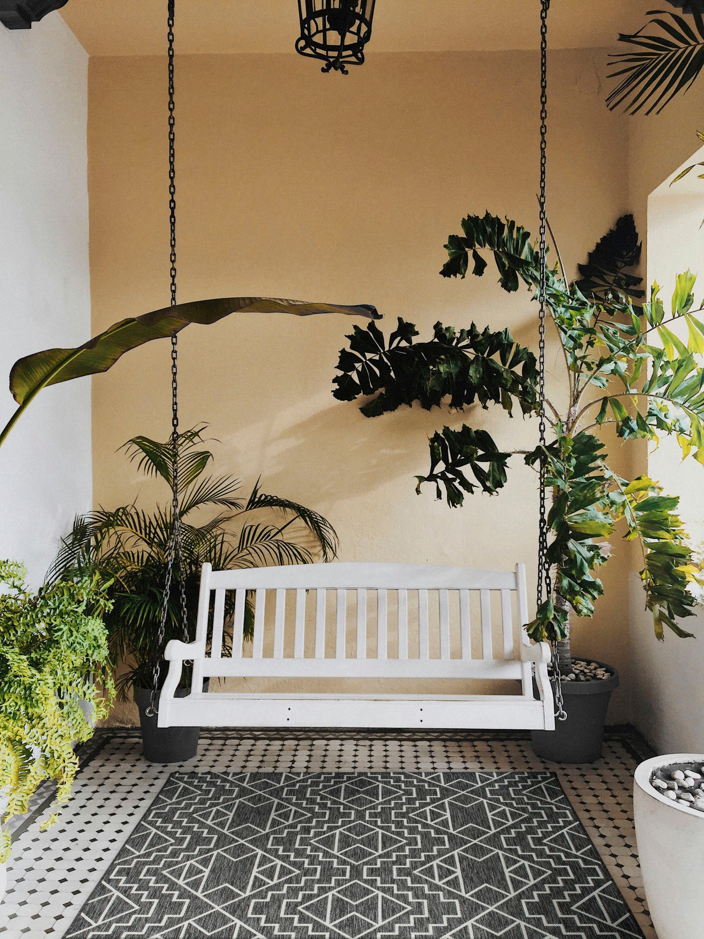 Kaleen Soleri Collection SLR03-38 Charcoal Area Rug 7'10" x 10'2"