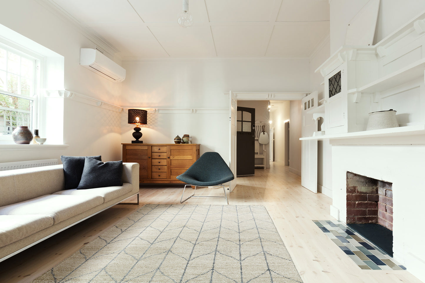 Kaleen Solitaire Collection Light Sand Area Rug 9'6" x 13'