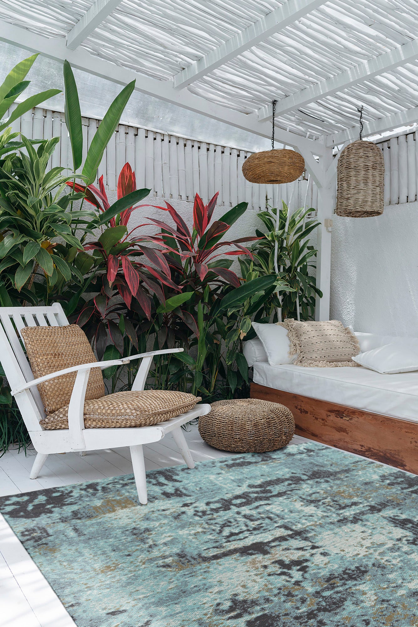 Kaleen Santiago Collection Light Light Blue Area Rug 8' x 10'