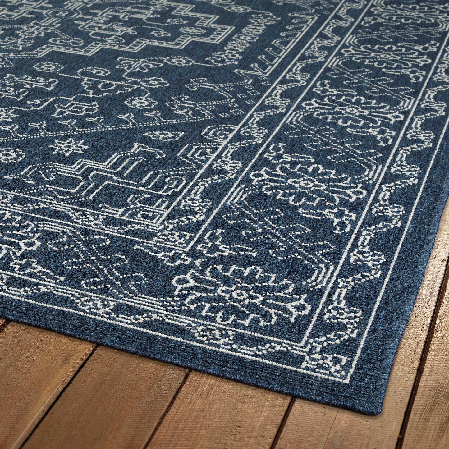 Kaleen Sunice Collection SUN01-22 Navy Throw Rug 1'9" x 3'