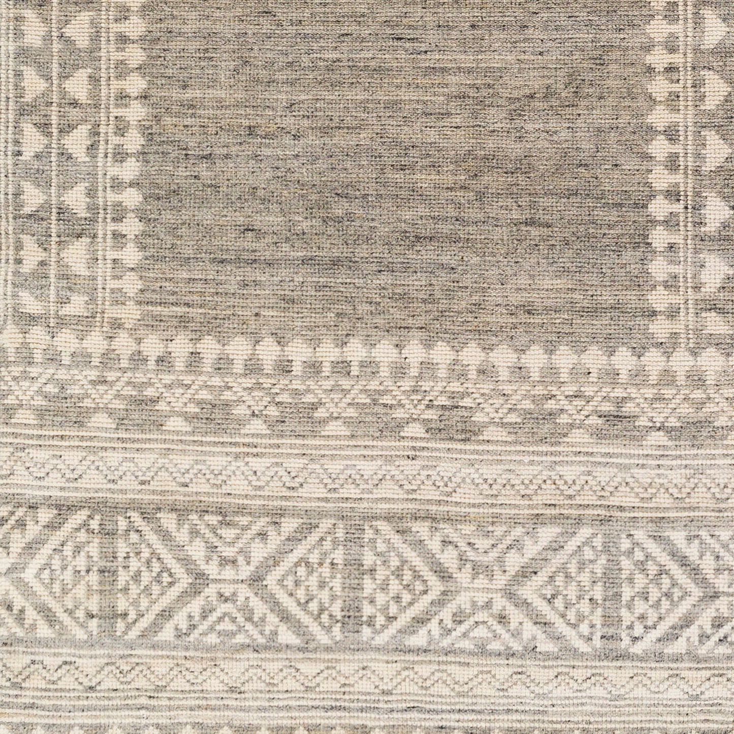 Surya Tunus Medium Gray Rug 6' X 9'
