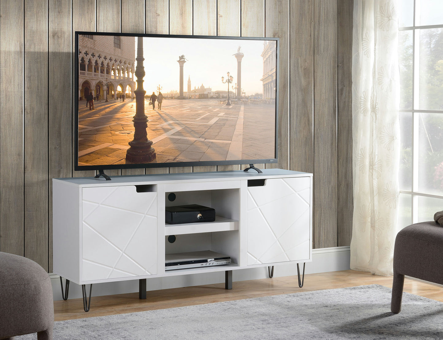 Berlin TV Stand