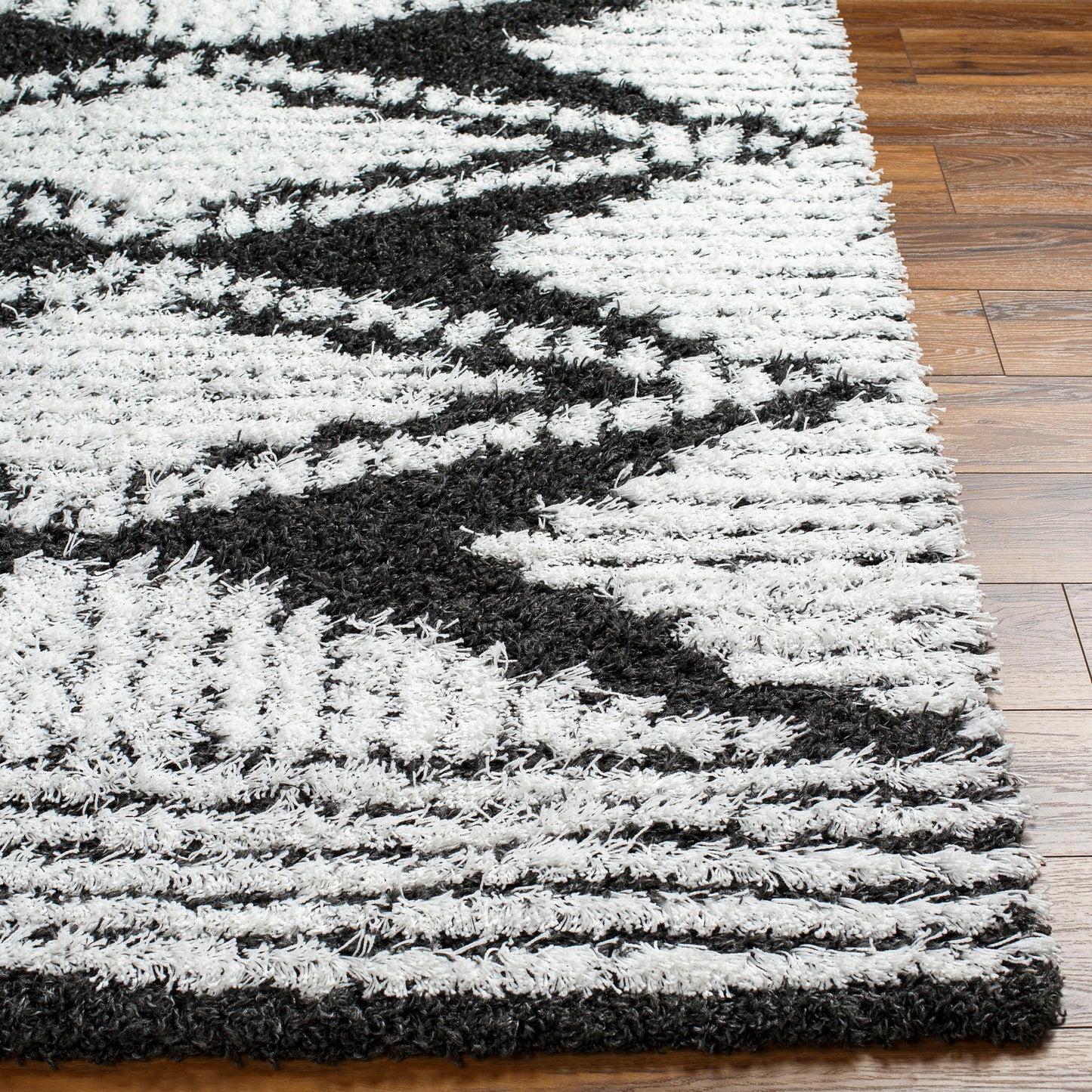 Surya Urban Shag Usg-2329 Rug 5'3" X 7'3"