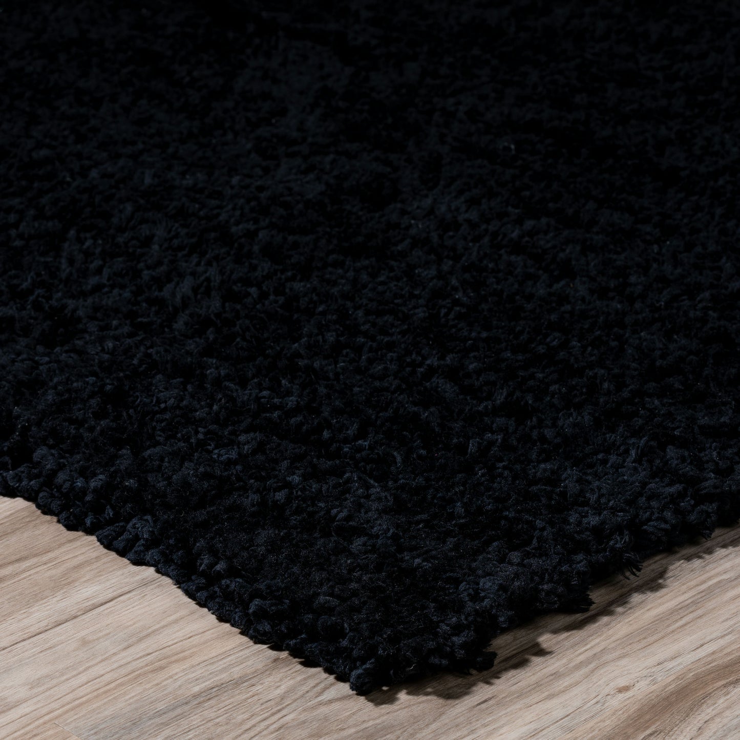 Utopia UT100 Black 9' x 13' Rug