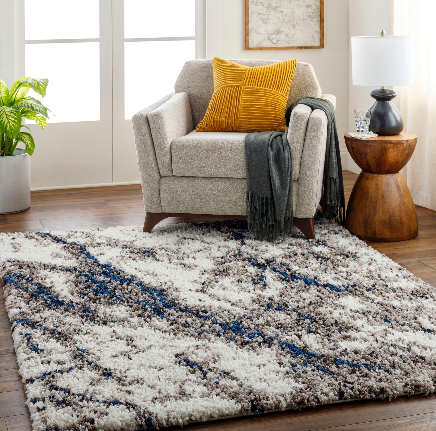 Surya Ultra Shag Utg-2305 Rug 5'3" X 7'