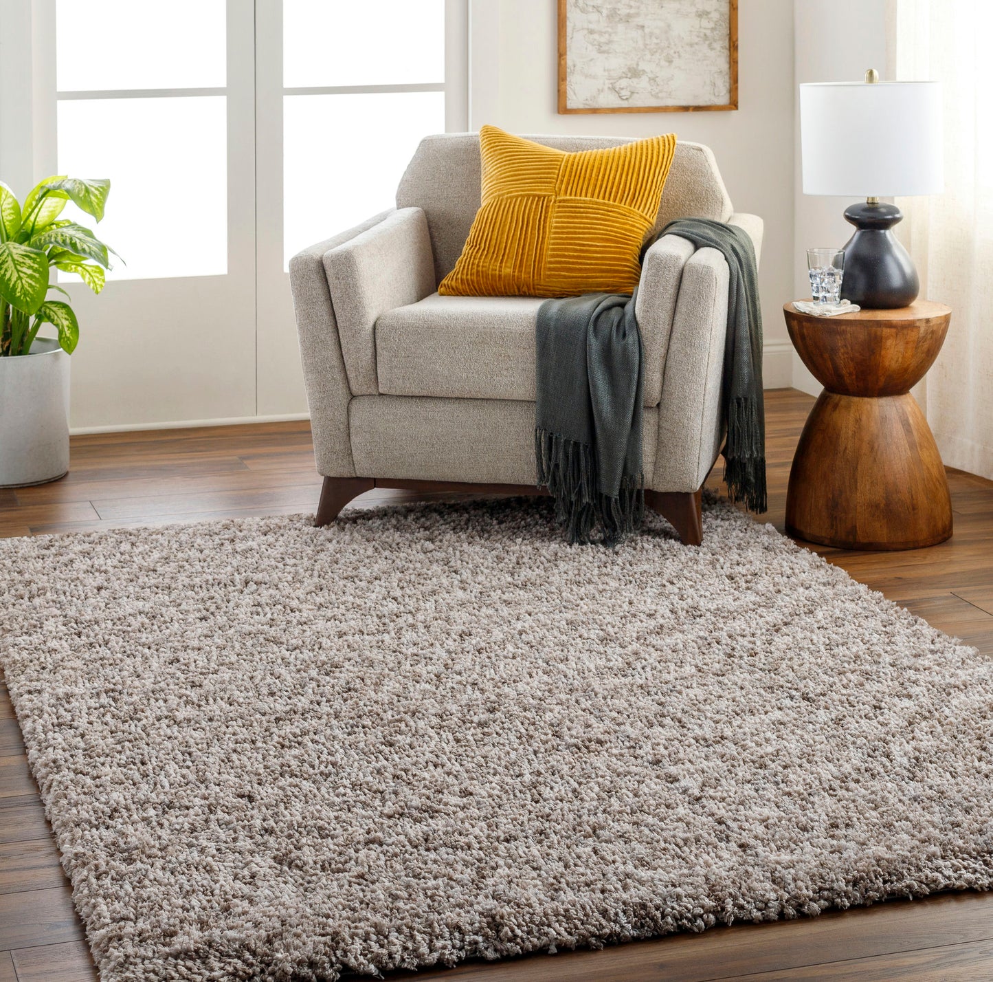 Surya Ultra Shag Utg-2308 Rug 5'3" X 7'