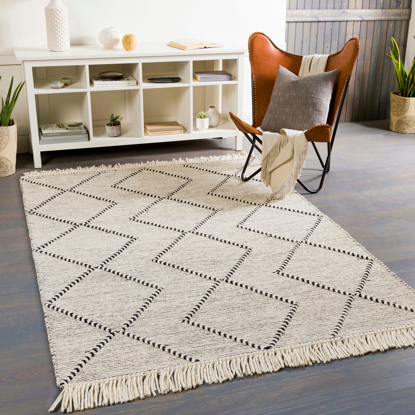 Surya Uttar Utt-2303 Black Rug 8' X 10'