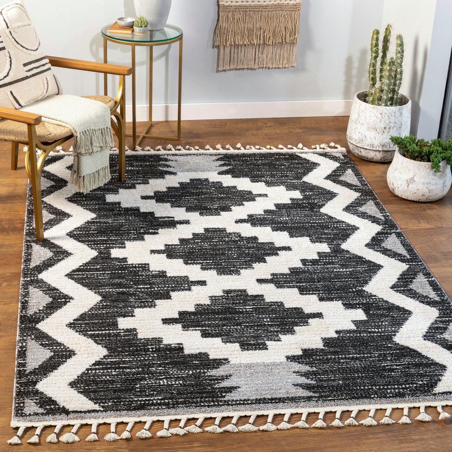 Surya Valencia Vlc-2307 Black Rug 5'3" X 7'