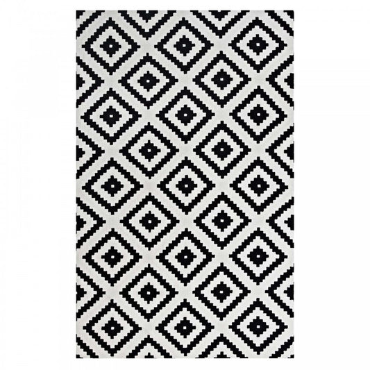 Alika Abstract Diamond Trellis 8x10 Area Rug, Black and White