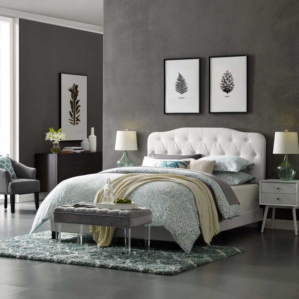 Amelia Full Faux Leather Bed, White