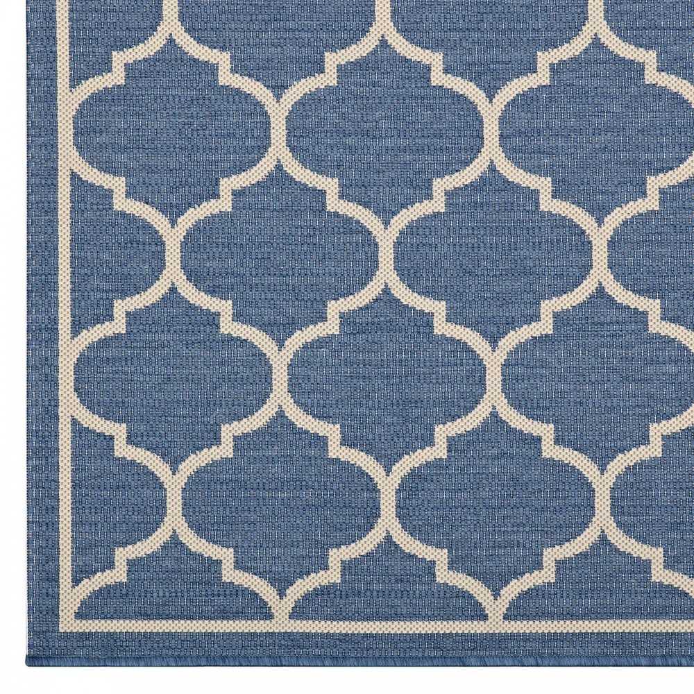 Avena Moroccan Quatrefoil Trellis 5x8 Indoor and Outdoor Area Rug, Blue and Beige