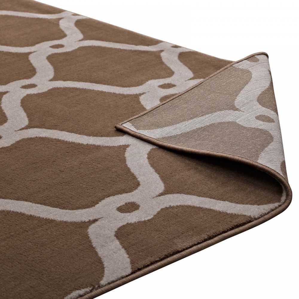 Beltara Chain Link Transitional Trellis 5x8 Area Rug, Dark Tan and Beige