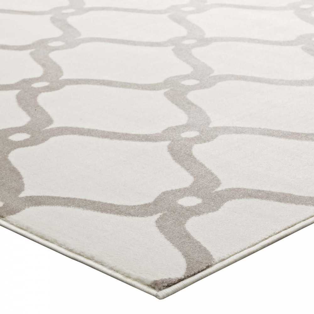 Beltara Chain Link Transitional Trellis 8x10 Area Rug, Beige and Ivory