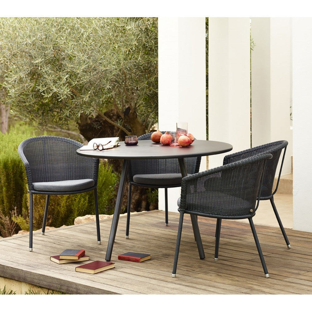 Cane-line Area table, dia. 43.4 in, 11010AL