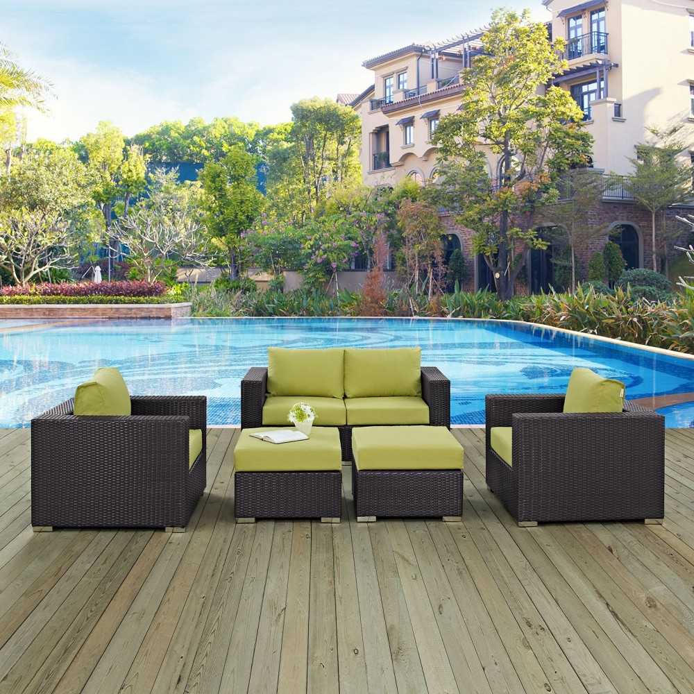 Convene 5 Piece Outdoor Patio Sofa Set, Espresso Peridot
