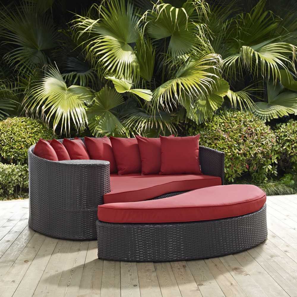Convene Outdoor Patio Daybed, Espresso Red