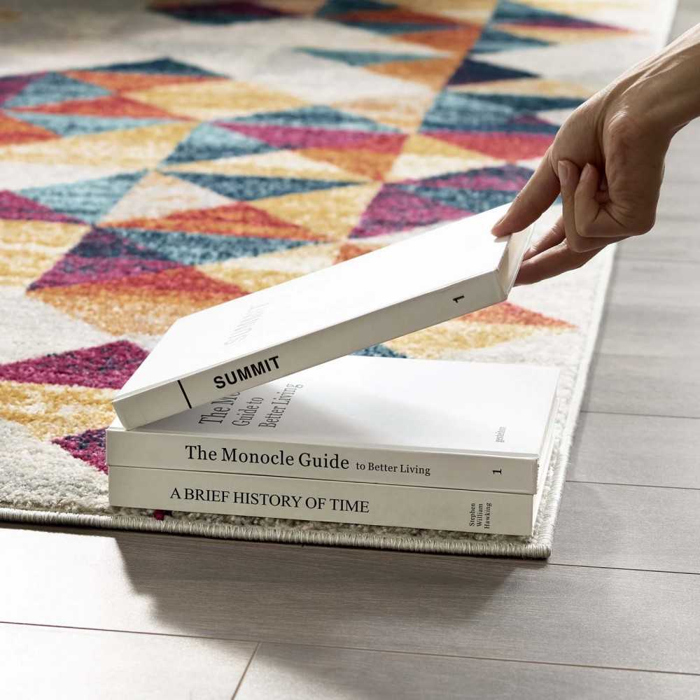 Entourage Elettra Distressed Geometric Triangle Mosaic 5x8 Area Rug, Multicolored