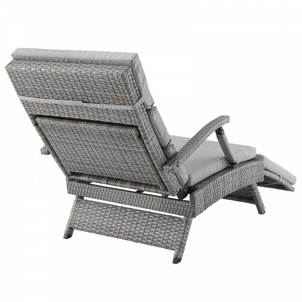 Envisage Chaise Outdoor Patio Wicker Rattan Lounge Chair, Light Gray Gray