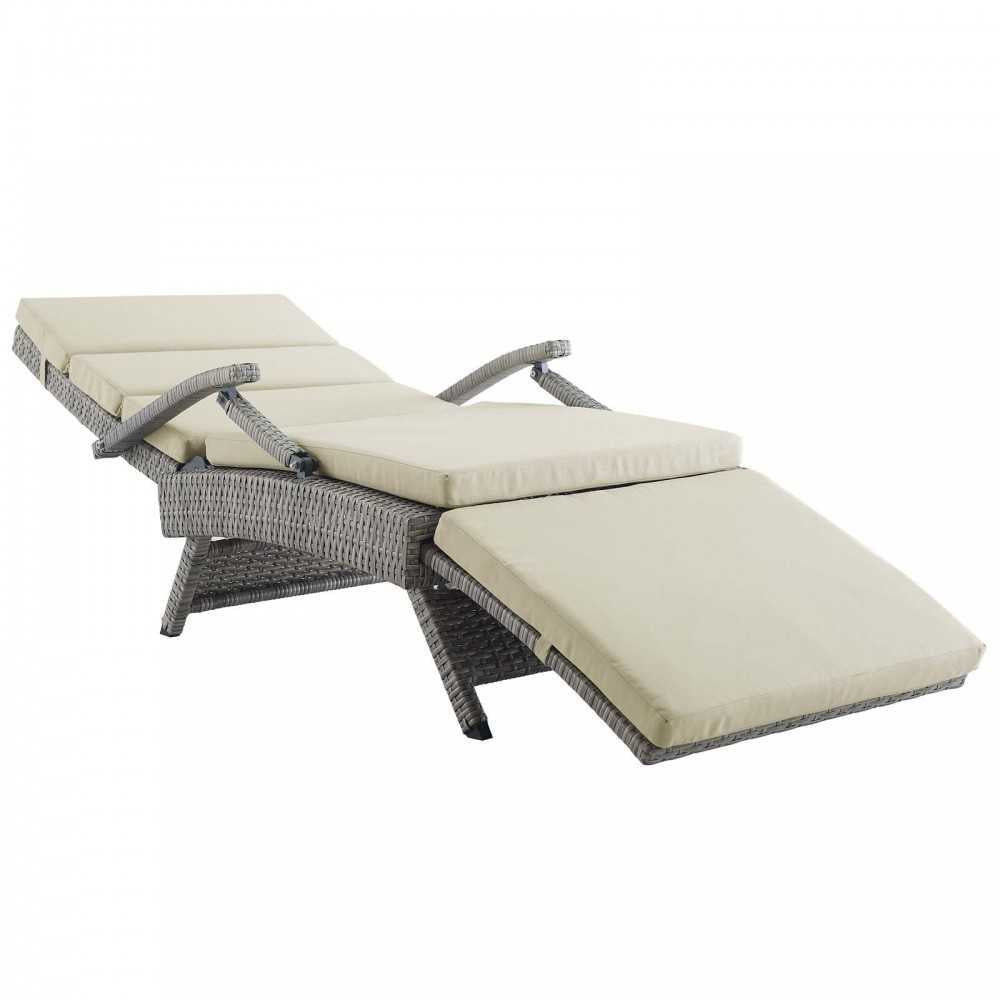Envisage Chaise Outdoor Patio Wicker Rattan Lounge Chair, Light Gray Beige