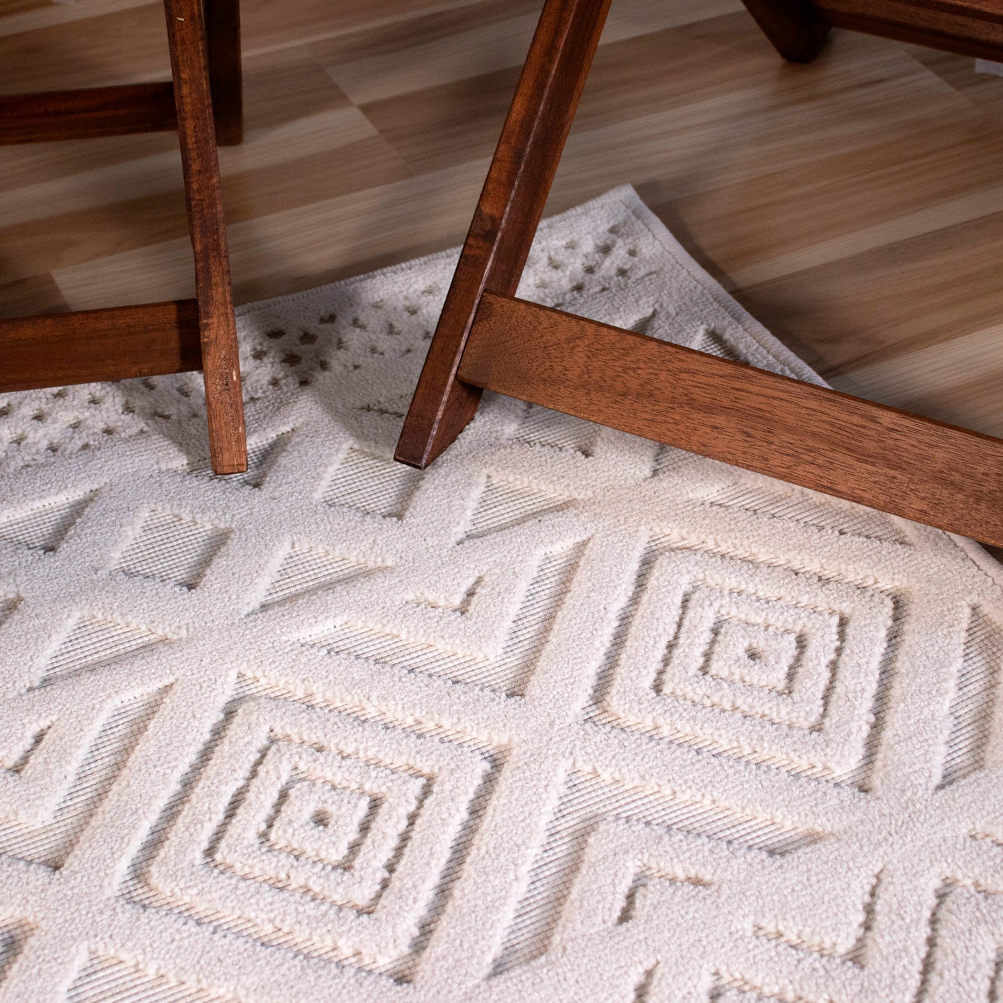 Orian Boucle' Coastal Diamond Natural 62"X90"